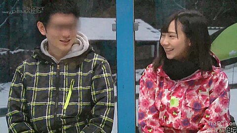 240205卒業旅行中の恋人未満な男女がおせっせ020